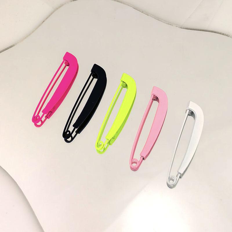 2 Stück Taillenschnalle Leuchtender Anstecker Seidenschal-Schnalle Koreanischer Stil Korsage Brosche Bunte Kleidung Accessoires Pullover Hosen Anstecker
