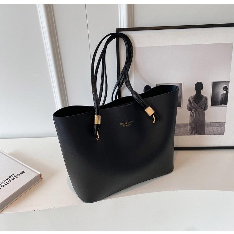 

Red Fashion Shoulder Bag Large Capacity Brand Tote Bag PU Leather Luxury Designer Tote Bag Commuter Wedding Party Big Handbag 37cmX25cmX12cm
