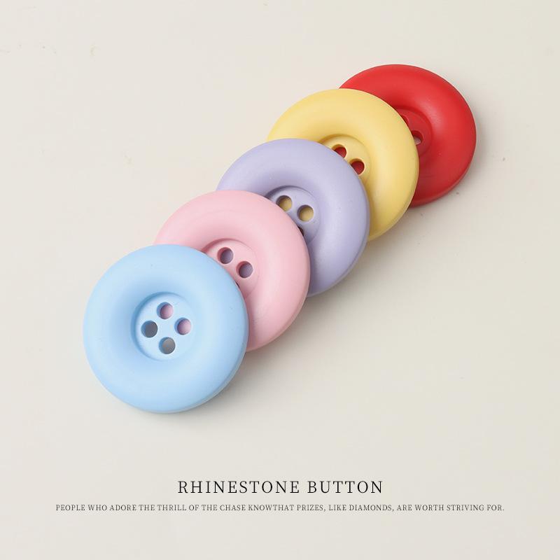 Stora Runda Kant Harts Färg Färg Knapp Kappa Trenchcoat Kostymjacka Knappar Skjorta Kofta Fyrhåls Knappar