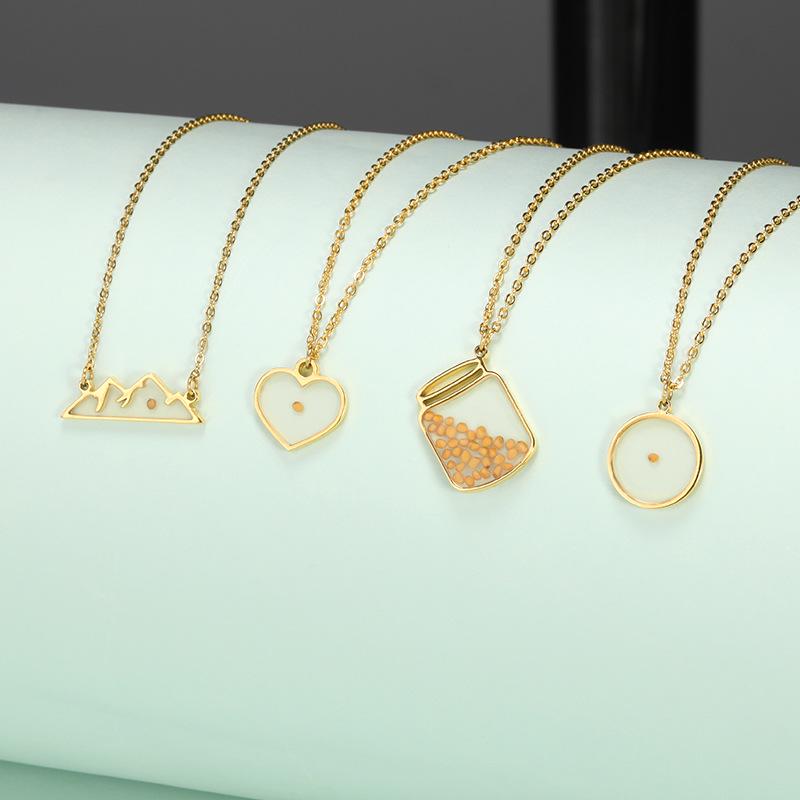 European and American Fashion Oval Wishing Time Necklace - Personalized Shepherd's Purse Seed Commemorative Gift for Couples