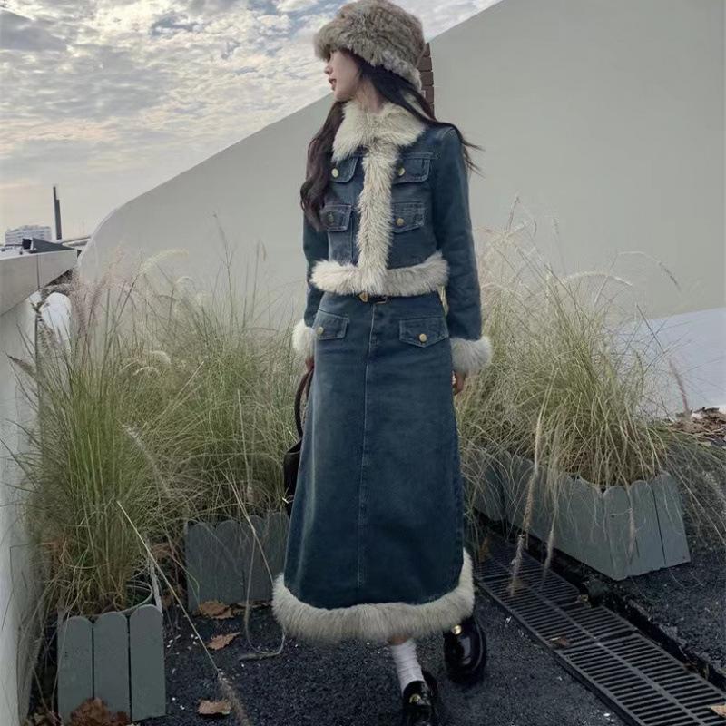 

Вдохновленный корейской дорамой ретро джинсовый пушистый плащ и длинная юбка, комплект из двух вещей S (recommended 80-95 jin)