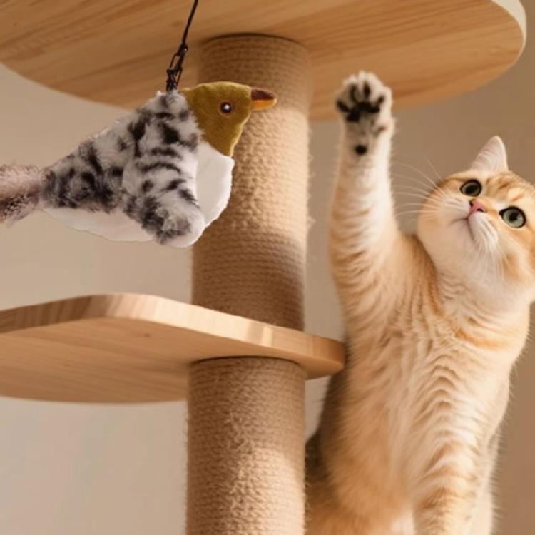 Realistic Cats Entertainment Toy Bird With Automatic and Life Like Movement Design For Boredom Pet Indoor Engagement