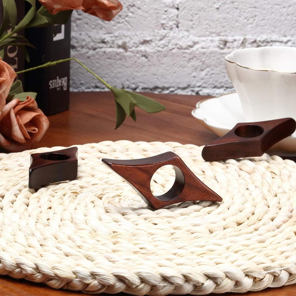 3 Pieces Assorted Size Wooden Book Page Holder, Wooden Thumb Bookmark Novel Reading Ring Accessories Presents for Readers Book Lovers Bookworm