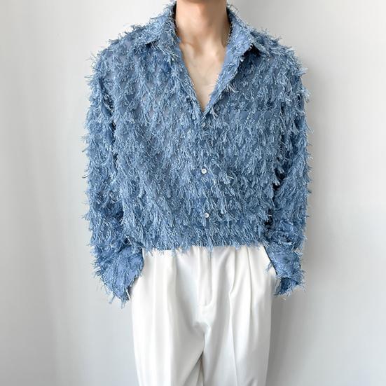 Pánská košile s náprsní kapsou a střapcovou ozdobou, klasický límeček, jednoradové zapínání, dlouhé rukávy, jednobarevná