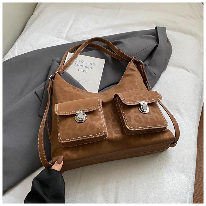 

Casual Commuter Large Capacity Suede Pillow Bag Single Shoulder Crossbody Bag Vintage Style Polyester Lining Zipper Closure