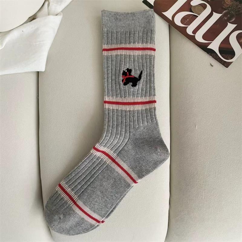 Autumn and Winter School Style A/B Side Socks with Female Embroidery, Unique Stripes, Cute Cartoon Dog Dui Dui Socks
