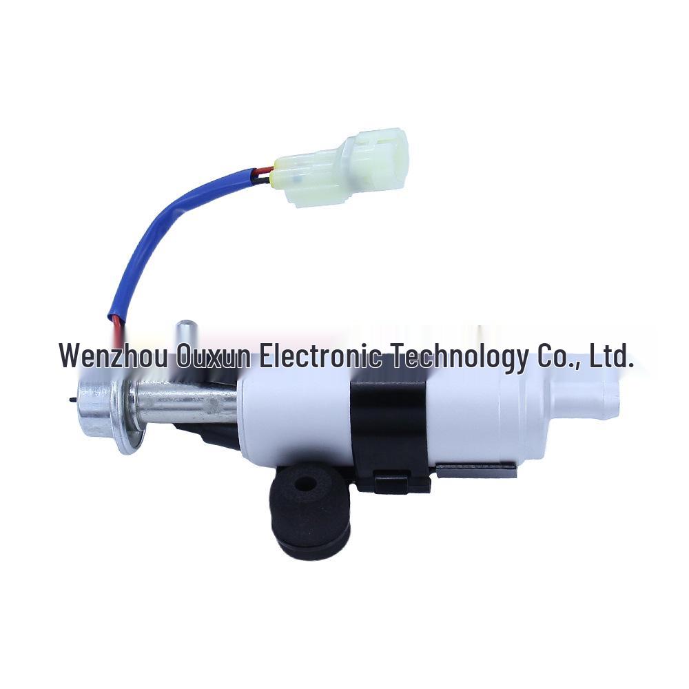 Suzuki DF250T, DT115, DT140 Fuel Pump (Part No. 15100-94900)