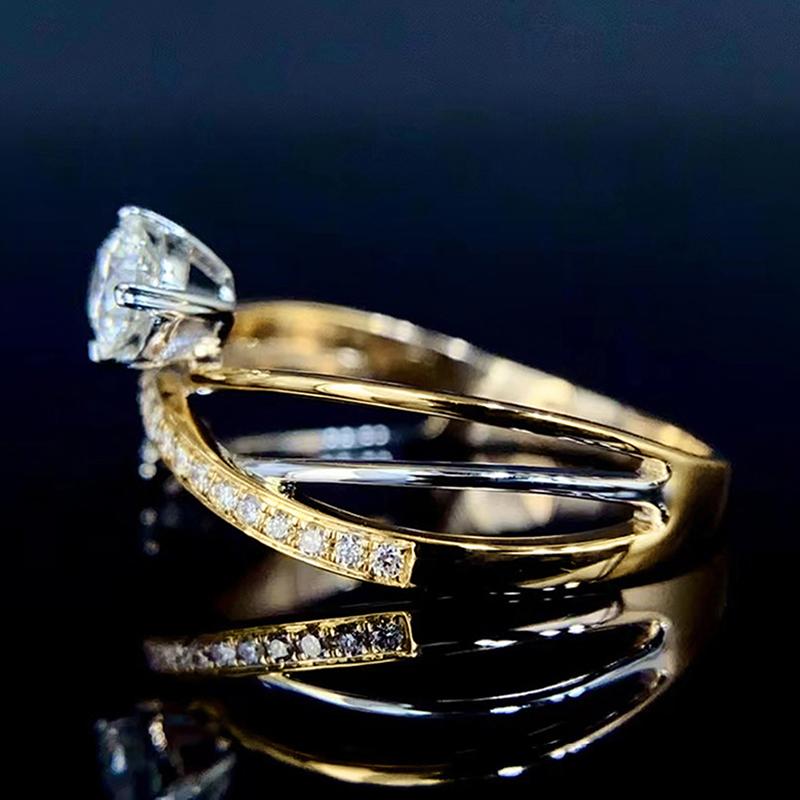 Huitan Mode Goldfarbener Ehering Damen Schickes Kreuz Finger Zirkon mit Glänzendem Kristall Weiblich Zarte tägliche Accessoires