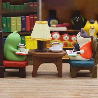 2025 Japan Zakka Cat Bookstore Scene Decoration Bookshelf Decoration Collectible Home Decor Resin Craft Toy Japan Ornaments