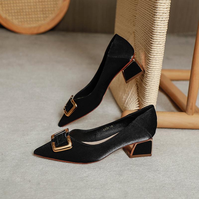 Coarse heel single shoes women's middle heel square heel new light mouth satin gentle shoes red wedding shoes pointed high heels
