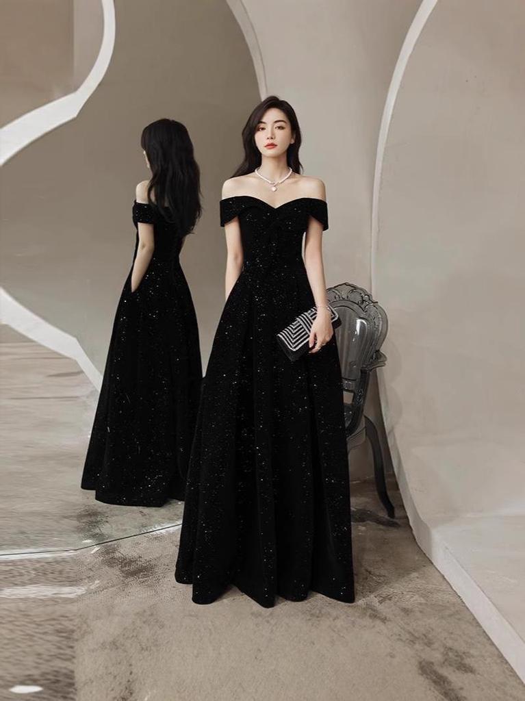 Starry Sky Velvet One-Shoulder Black Evening Gown (2026)