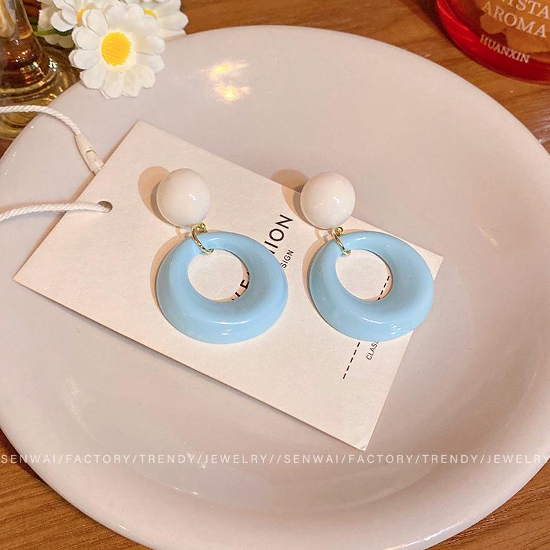 Dopamine Contrast Color Circle Earrings Women's Design Circle Stud Earrings Exaggerated Ears