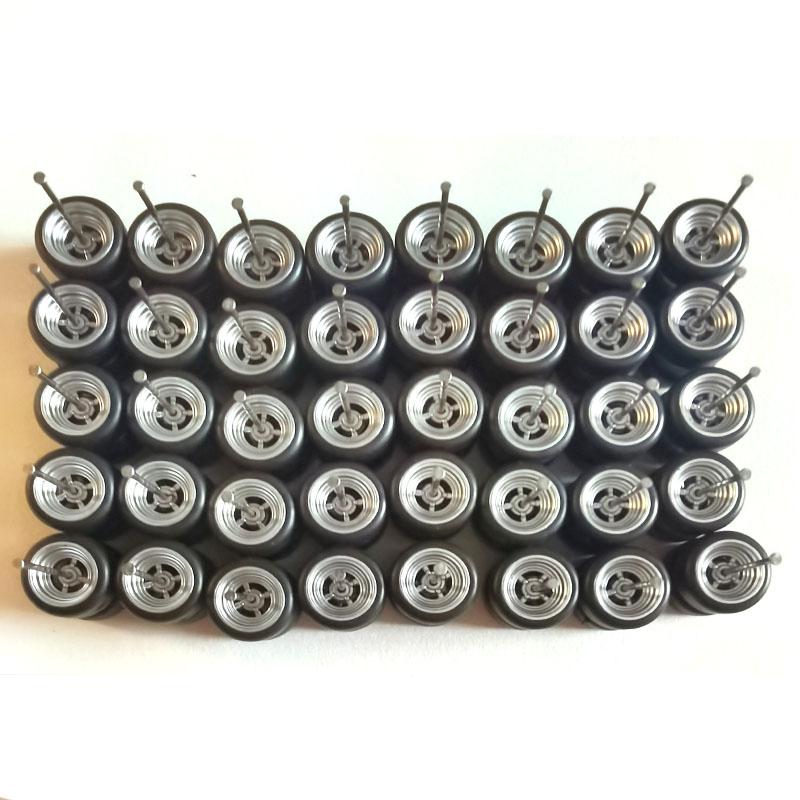 80PCS(for 20 cars) 1/64 Alloy Car Wheels with Tires for Hot Wheel/Matchbox/Domeka 1:64 Alloy Car Model 80pcs(4spoke silver)