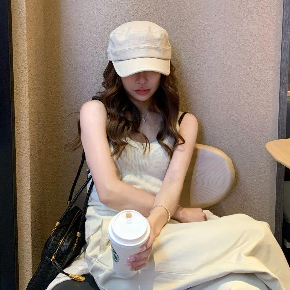 Retro Cotton-Linen Breathable Flat-Top Hat Vintage-Style Riding Cap Fashionable Duckbill Cap For Women Flatters The Face Shape