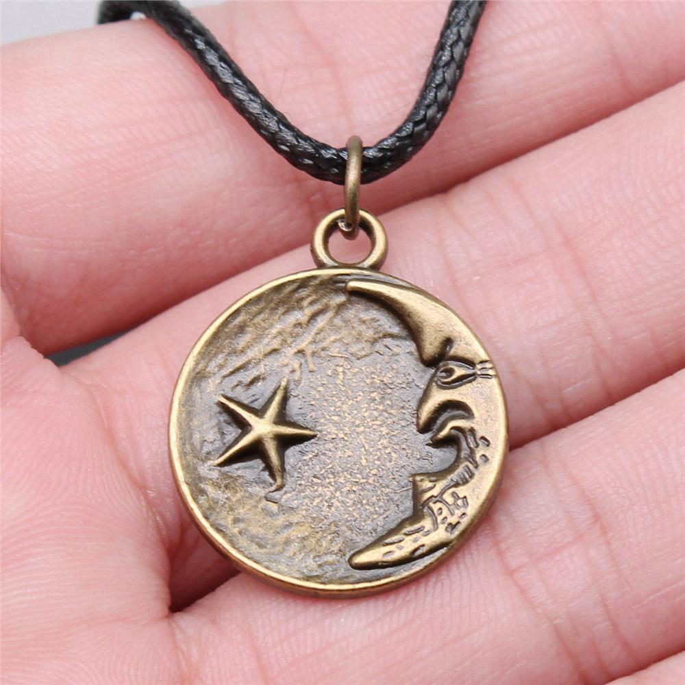 Pěticípá hvězda Slunce Měsíc Pentagram Nebeský přívěsek Starožitný bronzový kov Párový náhrdelník Trendy
