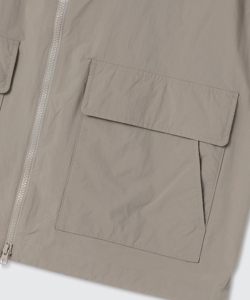 Musinsa Standard Out Pocket Windbreaker Jacket [Grayish Beige]
