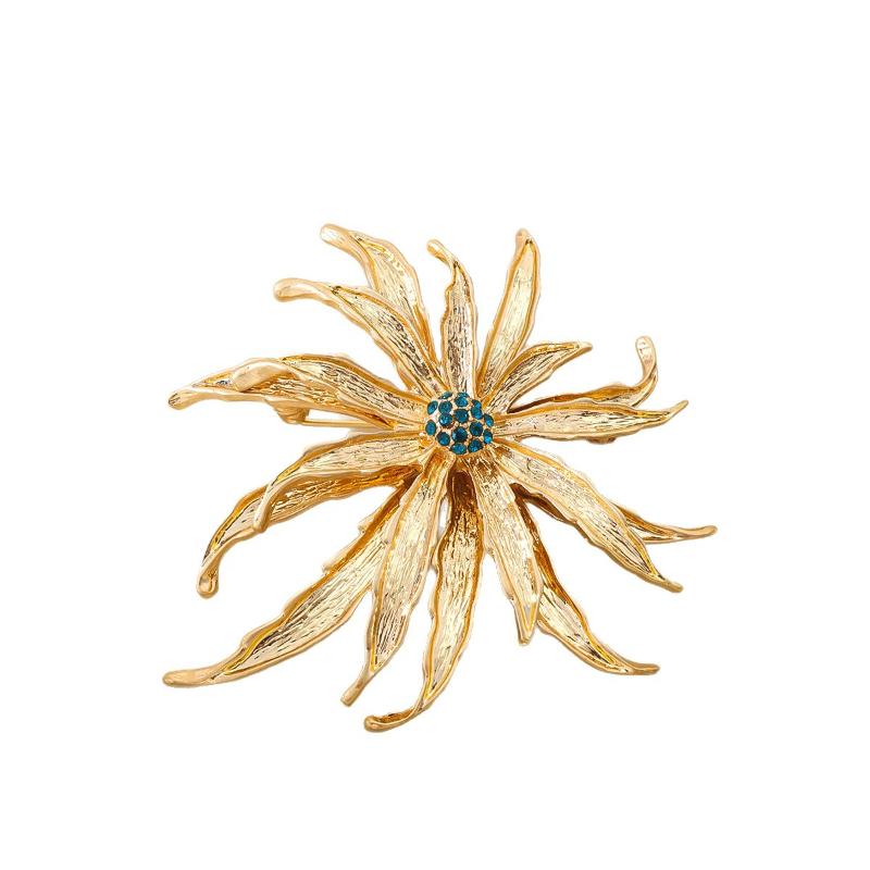 1Pcs Fashion Jewelry Exquisite Flower Metal Brooch Inlaid With Rhinestone For Women's Daily Wear And Party Events Party Gift