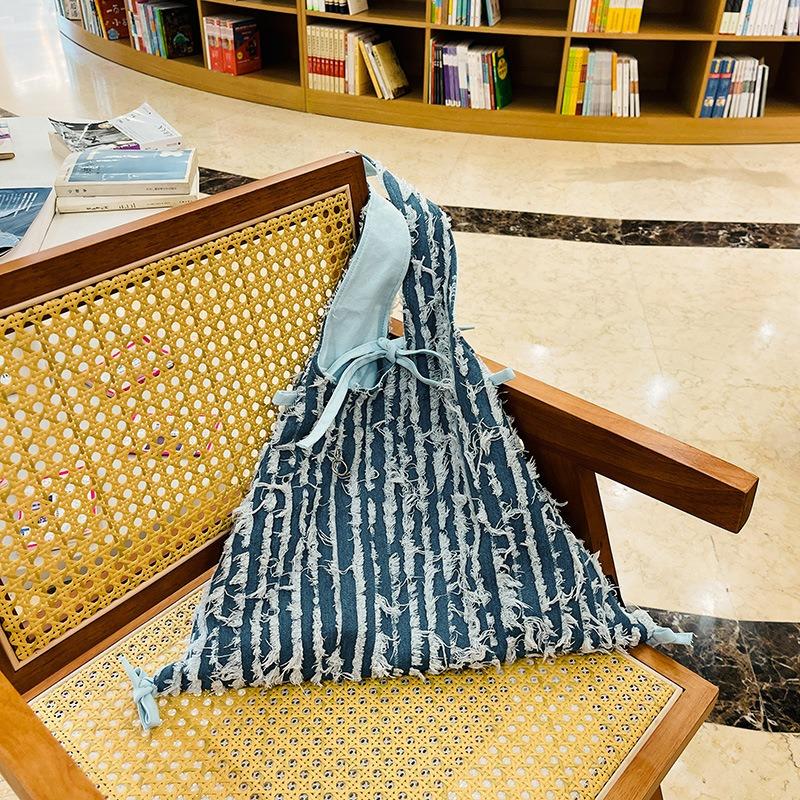 

Fashion large-capacity tote bag women s spring new trend contrasting color shoulder bag simple casual shoulder bag світло-синій колір