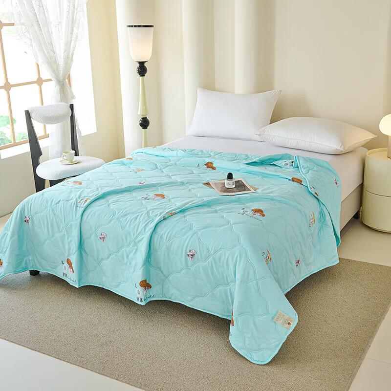 

Mushroom Health Comfort Quilt