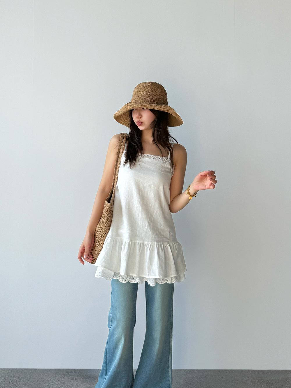 

Cotton & Linen Lace Trim Camisole for Spring Layering S (Recommended for 40-50kg)
