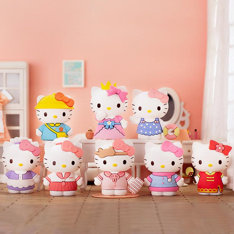 Hello Kitty Dress-up Diary: Kitty Cat Celebrity Figurine