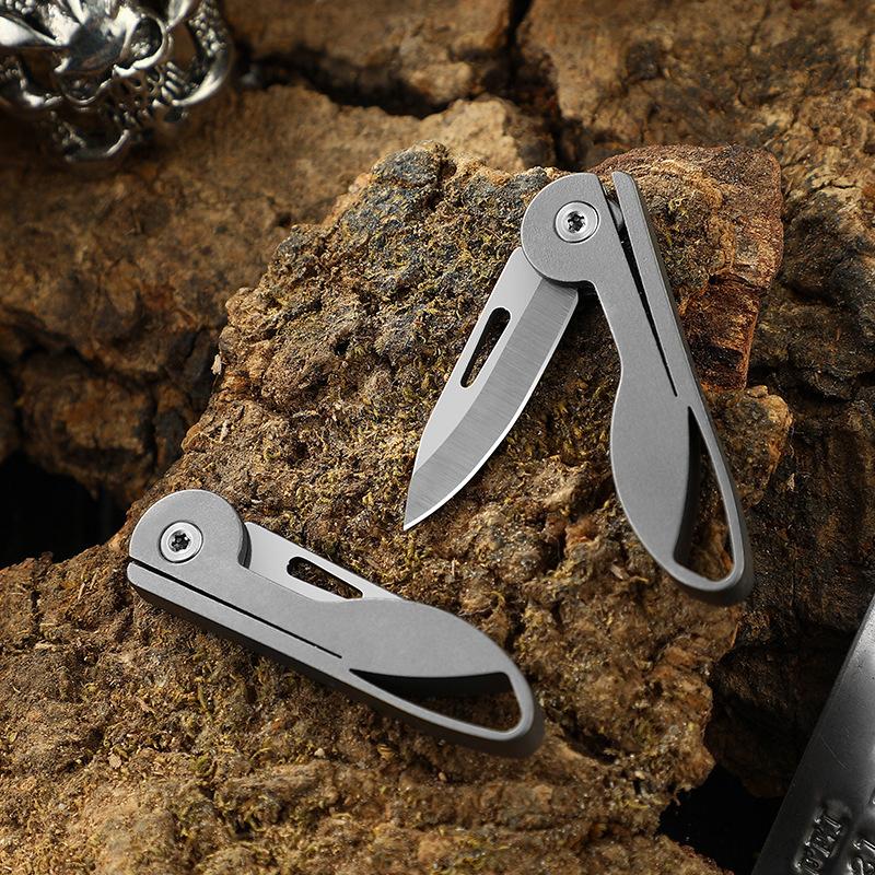 Titanium Alloy Knife Mini Folding Knife Portable Edc Key Chain Portable Knife Pendant Letter Express Knife Folding Knife.