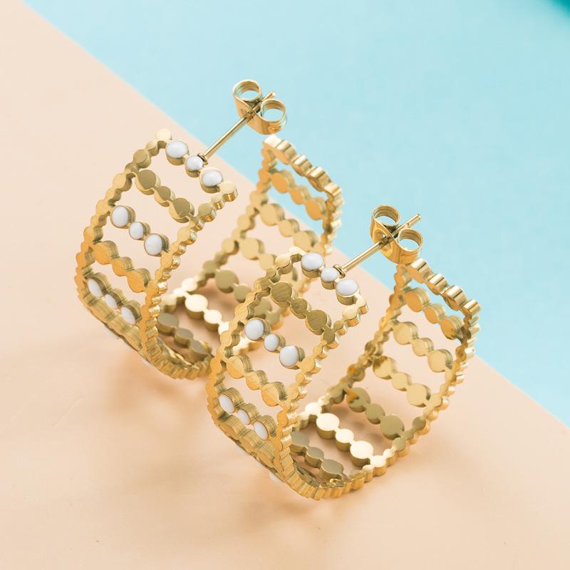 

Женские простые серьги-кольца C-образной формы из нержавеющей титановой стали, капельное масло, золотой цвет, геометрические украшения для ушей OneSize белый