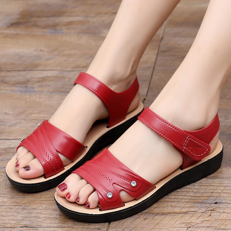 

2025 new fashionable casual comfortable sandals summer fashionable slippers casual single-layer shoes comfortable summer fashionable slippers 36 [one size smaller]