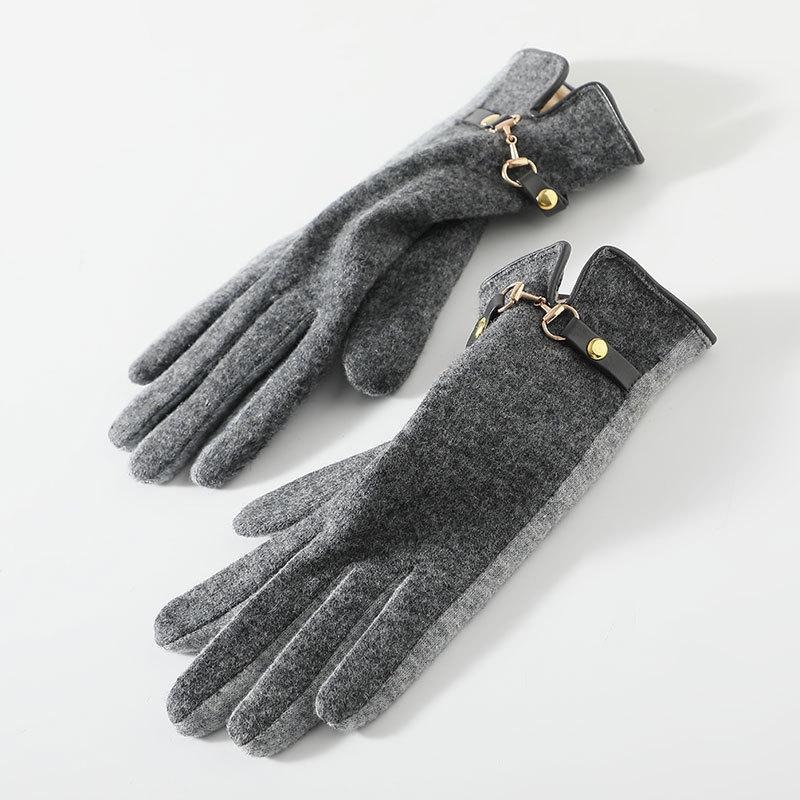 

Elegant Women Winter Outdoor Sport Metal Belt Chain Warm Driving Mitten Female Plus Plush Thick Touch Screen Cycling Glove P37 St Practical Use 23x9cm серый