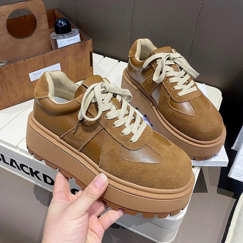 Thick Sole Round Toe Lace-Up Running Shoe Street Fashion Women Sports Casual Shoes Versatile Japanese Style Sponge Sole Loafers