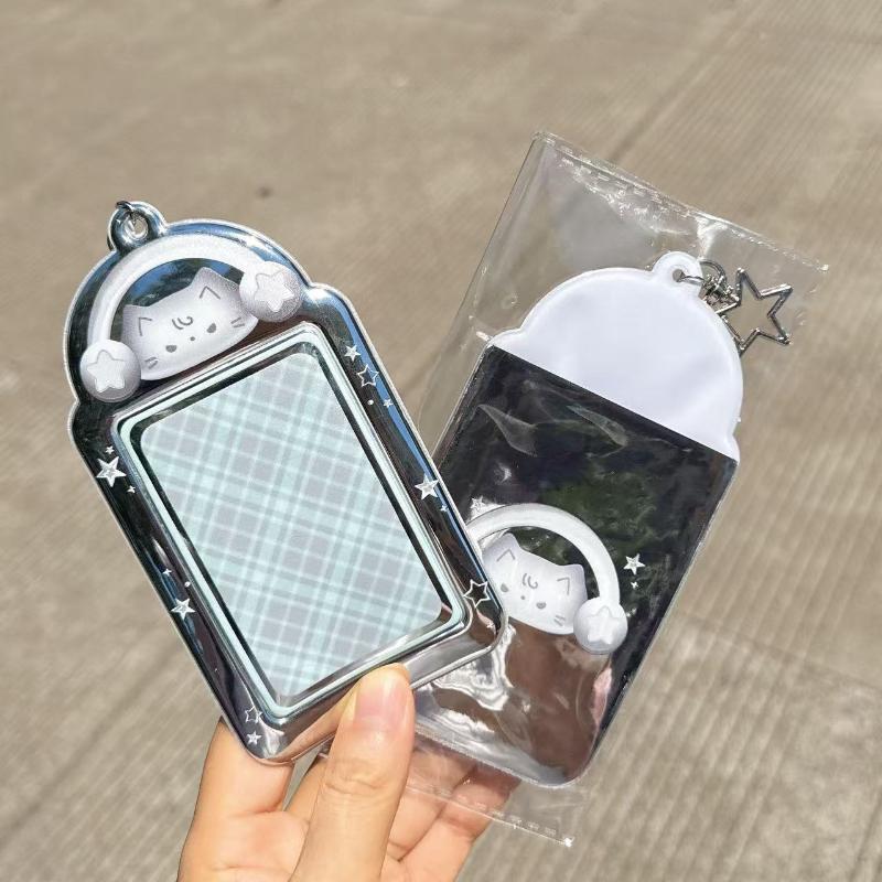 

1pcs Photocard Card Holder,3Inch Cartoon Card Binder with Chain Photo Protector Photo Card Album Sleeves Keychain Pendant