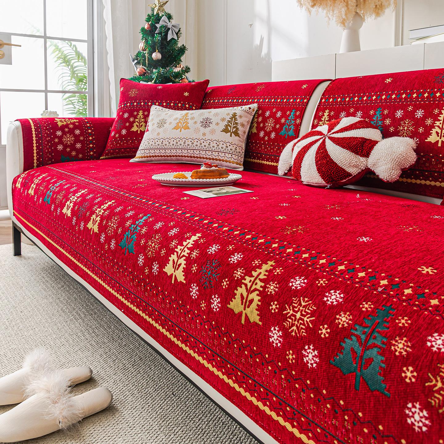 Christmas Tree Sofa Cushion Fixed Anti Slip Nordic Light Luxury Style Sofa Cover Cloth Towel Suitable for All Seasons Soft 70x70cm
