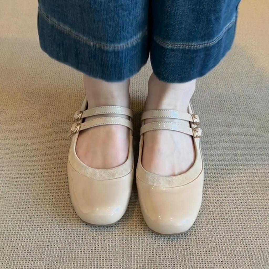 French Patent Leather Round Head Shallow Mouth Flat Bottom Small Single Shoes Women's Word Buckle Temperament Mary Jane Shoes