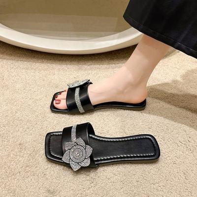 Damen Luxus Diamant Blume Hausschuhe Mode Outdoor Casual Flache Sandalen Damen Zehensteg-Sandalen Strandurlaub Pantolette