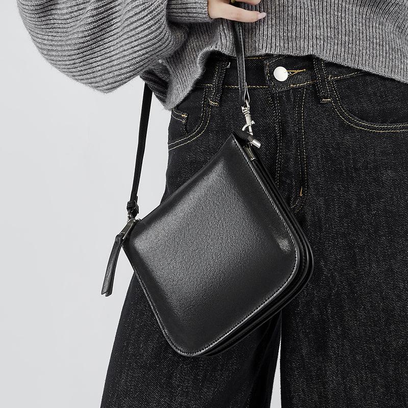 Spring/summer Leather Women's Bag Single Shoulder Crossbody Bag Mobile Phone Bag Women's Bucket Bag Small Shoulder Bag Underarm Bag