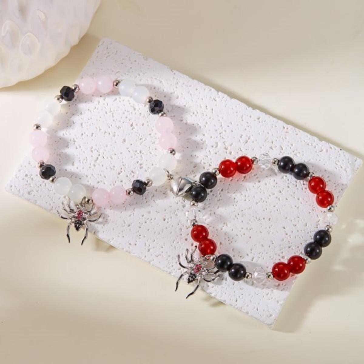

Halloween Heart Magnetic Cobweb Spider Pendant Glass Beaded Bracelets For Women Men Couple BFF Bangle Friendship Jewelry Gift