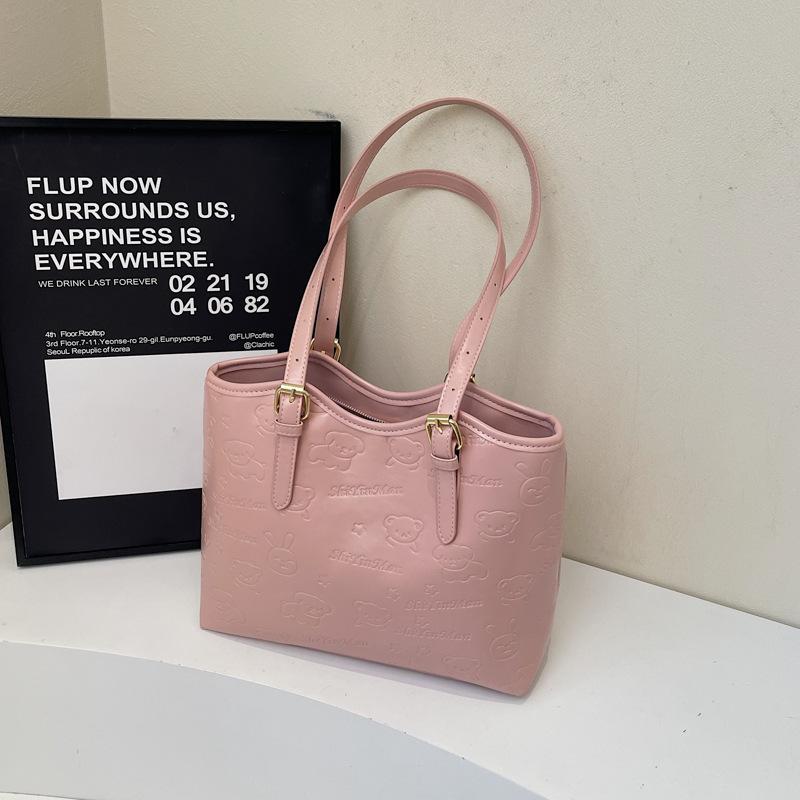 High-end contrasting color large-capacity bag women's 2025 new fashion commuter shoulder college student portable tote bag