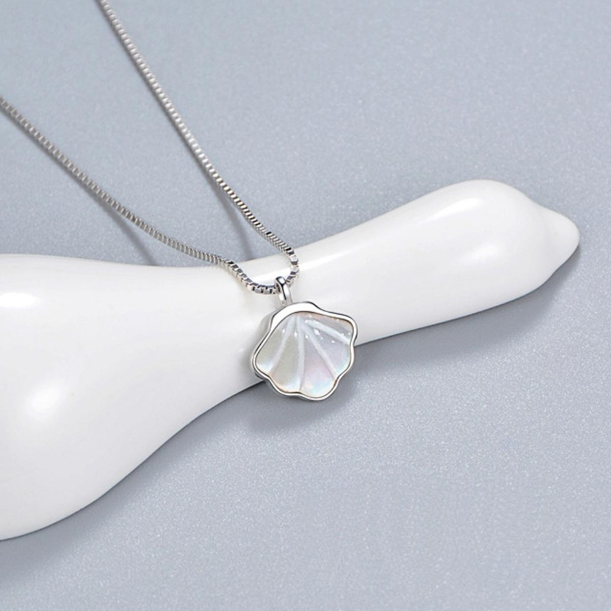 

Изысканное простое ожерелье из серебряной ракушки для женщин, модный персонализированный ежедневный аксессуар, ювелирные изделия для вечеринок, подарки на день рождения серебряный