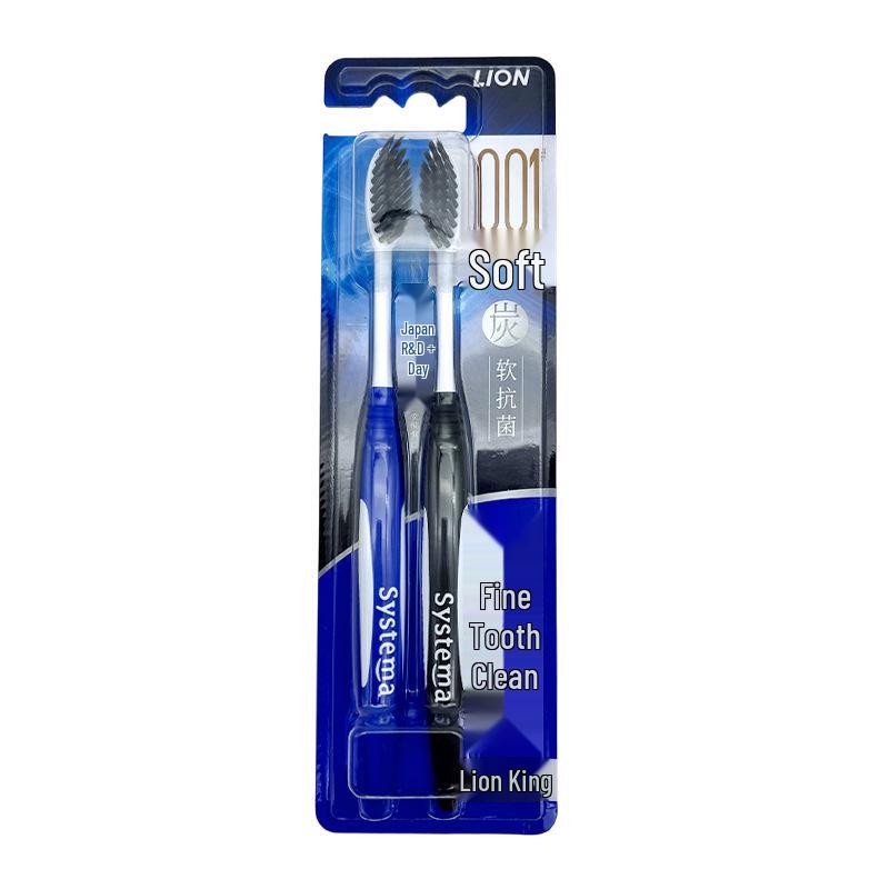 

Lion Japan Black Charcoal Toothbrush, Soft Bristles for Gum Protection, Elastic Cleaning, Adult 2-Pack синій/чорний