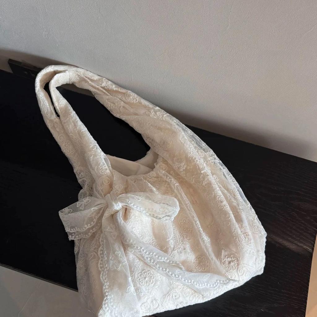 Gentle Wind Shoulder Bag Lace Lace Vest Bag Women'S Large Capacity Commuter Bag Handheld Shopping Cloth Bag