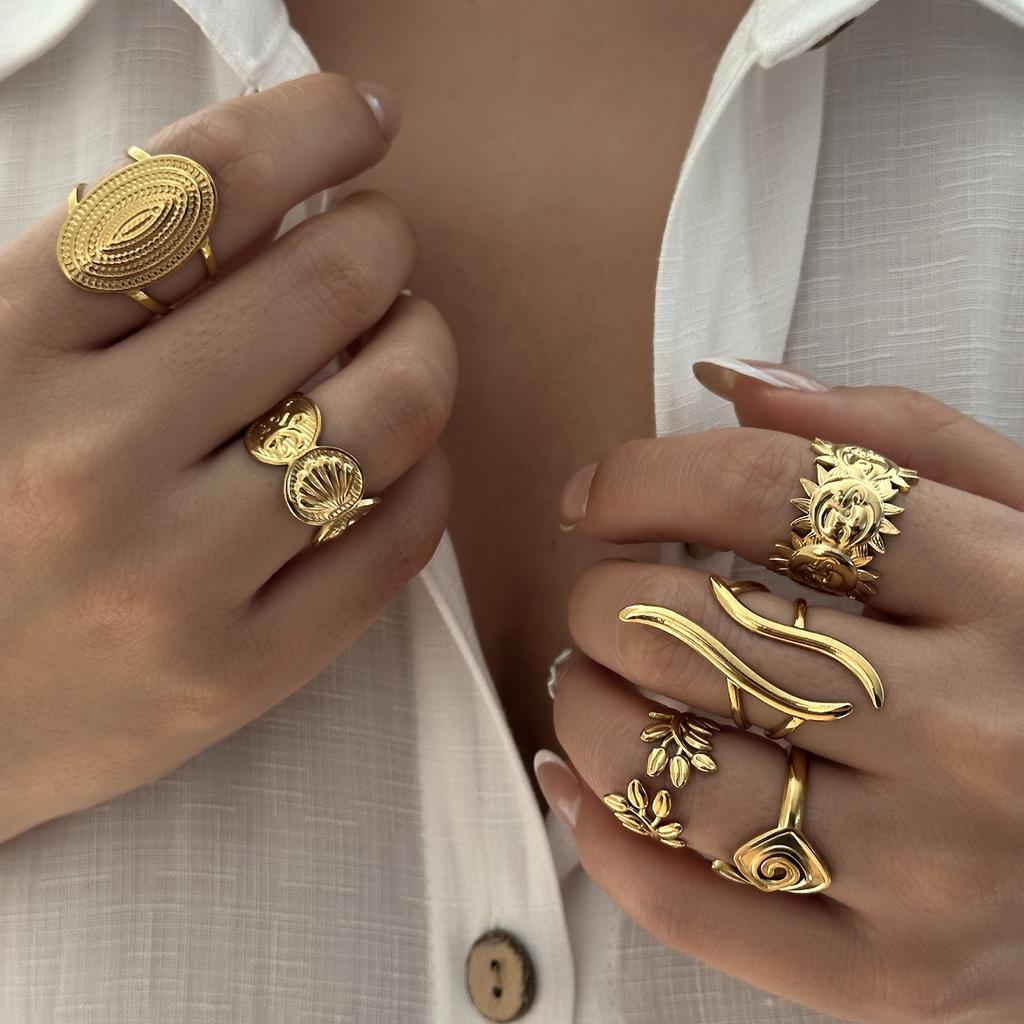 Stainless Steel Irregular Geometric Ring for Women Vintage Gold Color Sun Leaf Joint Finger Ring Party Versatile Jewerly Gifts
