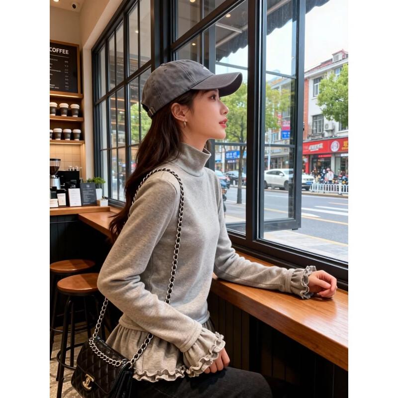La Chapelle Ruffled Mock Neck Long-Sleeve Women's Tee