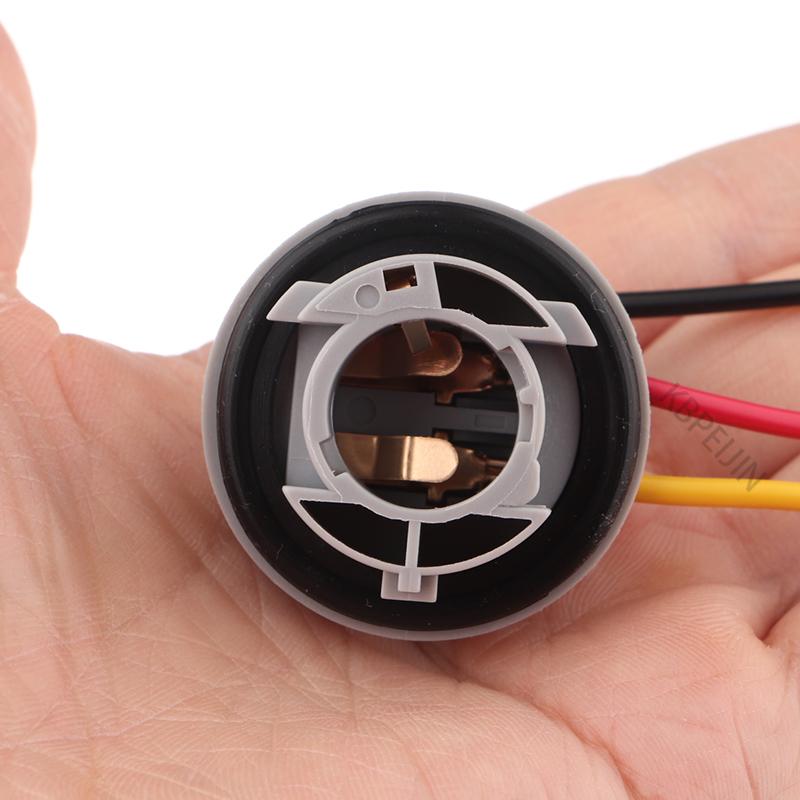 1Pcs 1157 Bulb Socket Holder Adapter For Ford Focus Fiat Renault Megane 3 Car Brake Tail Light Base Connector Accessories