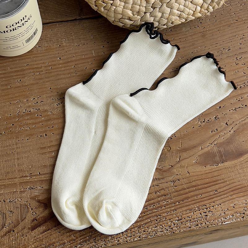 Black Fungus Lace Socks for Women, Mid-calf Socks for Spring and Autumn, Coffee-colored Socks for Autumn and Winter