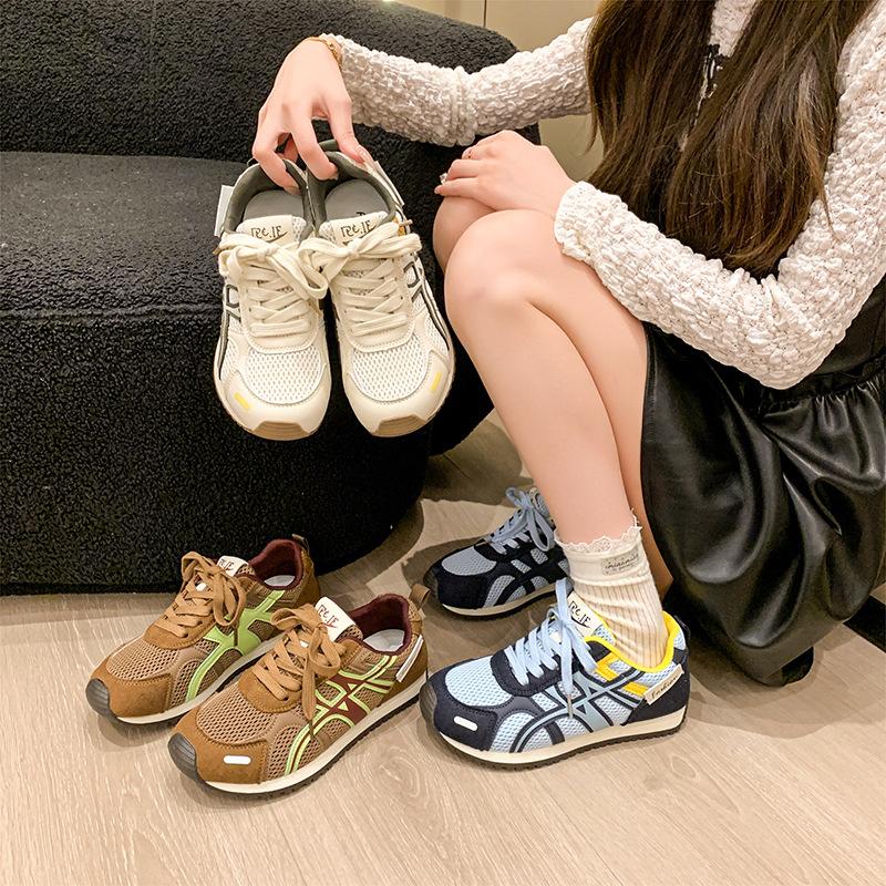 Versatile European Station platform platform German training shoes women's 2025 women's new retro color matching mesh breathable casual sports