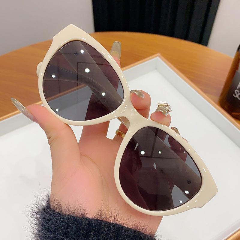 JYL TS Sunglasses Women UV Protection  Small Frame CY5509