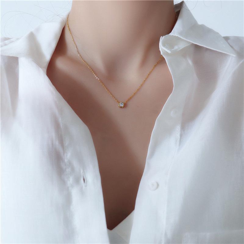 Rose Gold 18K Titanium Steel Diamond Necklace - Luo Zijun Inspired Women's Trendy Collarbone Chain