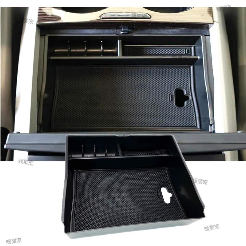 Xiaomi Center Console Organizer Container Coin Tray Accessories Car Armrest Storage Box for Toyota Fortuner 2022 2021 2020 2019-2015