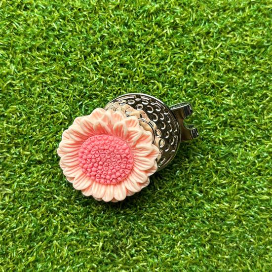 Magnetic Golf Ball Marker with Hat Clip Sunflower Shape Magnet Ball Marker Cap Clip Set for Men Women Golfers Bags Belts Visors Accessories