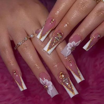 24 Pieces Golden Glitter Wearing Nail V-shaped French White Edge Flower Three-dimensional Rhinestone Nail Piece Autumn and Winter New Nail Piece Batch